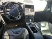 ✅ 2013 Volvo XC60 T6 • VIN: YV4902DZ6D2377757 • Лот: 57625765. Опубликован ранее на Copart с пробегом 63 957 миль. Бесплатный доступ к архиву аукционных продаж из США и подробный отчёт об истории автомобиля на DreamBid. Изображение 8.