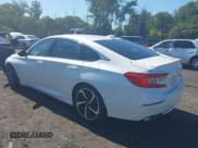 ✅ 2019 Honda Accord Sport • VIN: 1HGCV1F34KA173380 • Lot: 43061083. Wystawiony na IAAI z przebiegiem 95 837 mil. Bezpłatny archiwum sprzedaży aukcyjnych z USA i szczegółowy raport historii pojazdu na DreamBid. Zdjęcie 3.