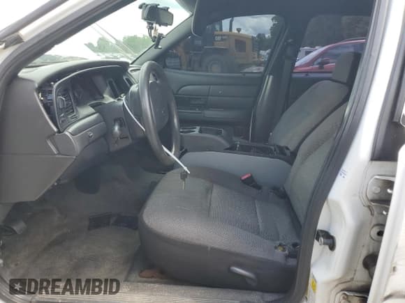✅ 2010 Ford Police Interceptor • VIN: 2FABP7BV2AX141201 • Lot: 57223595. Listed on Copart with Not provided. Free auction sales archive from the USA and detailed vehicle history report at DreamBid. Image 7.