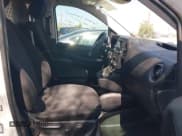 ✅ 2022 Mercedes-Benz Metris Cargo • VIN: W1YV0CEY5N3964570 • Lot: 42554300. Wystawiony na IAAI z przebiegiem 37 515 mil. Bezpłatny archiwum sprzedaży aukcyjnych z USA i szczegółowy raport historii pojazdu na DreamBid. Zdjęcie 5.