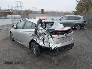✅ 2017 Toyota Prius Plus • VIN: JTDKARFP8H3030632 • Лот: 43719054. Опубликован ранее на IAAI с пробегом 118 124 миль. Бесплатный доступ к архиву аукционных продаж из США и подробный отчёт об истории автомобиля на DreamBid. Изображение 6.
