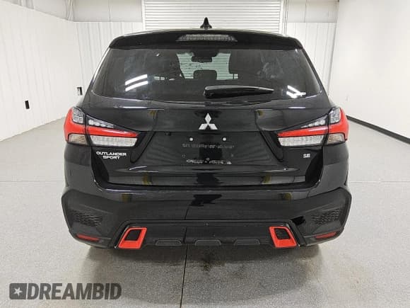✅ 2023 Mitsubishi Outlander ES • VIN: JA4ARUAU1PU011993 • Lot: 87361315. Wystawiony na Copart z przebiegiem 57 830 mil. Bezpłatny archiwum sprzedaży aukcyjnych z USA i szczegółowy raport historii pojazdu na DreamBid. Zdjęcie 6.