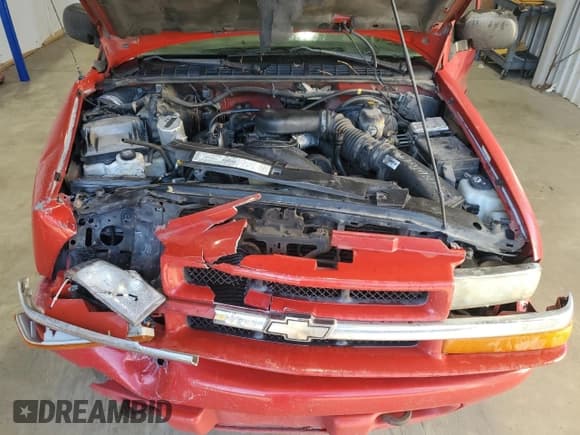 ✅ 2003 Chevrolet Blazer LS • VIN: 1GNDT13X93K118765 • Lot: 81631374. Wystawiony na Copart z przebiegiem 135 218 mil. Bezpłatny archiwum sprzedaży aukcyjnych z USA i szczegółowy raport historii pojazdu na DreamBid. Zdjęcie 12.