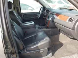 2008 Chevrolet Silverado 1500 1LT with VIN 2GCEK13J781330289, listed as a IAAI auction lot 43349402 with 168,004 mi miles and . Bid and sale history available at DreamBid. Image 5.