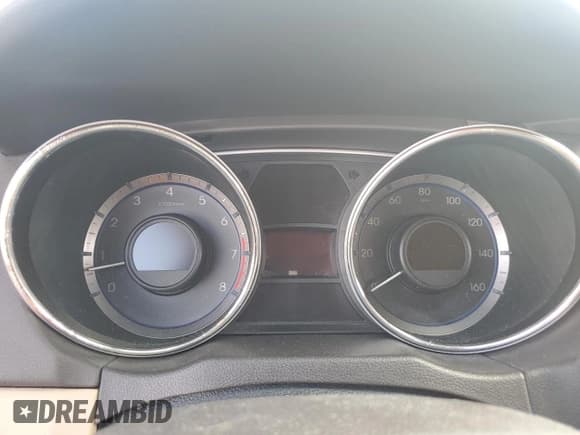 ✅ 2014 Hyundai Sonata GLS • VIN: 5NPEB4AC7EH899210 • Lot: 74763864. Wystawiony na Copart z przebiegiem Nie podano. Bezpłatny archiwum sprzedaży aukcyjnych z USA i szczegółowy raport historii pojazdu na DreamBid. Zdjęcie 9.