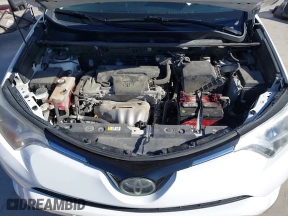 ✅ 2018 Toyota RAV4 XLE • VIN: JTMWFREV2JD132897 • Lot: 43310664. Listed on IAAI with 96,612 mi. Free auction sales archive from the USA and detailed vehicle history report at DreamBid. Image 10.