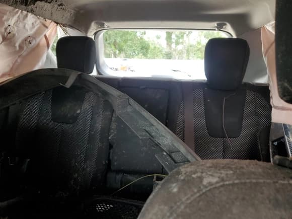 ✅ 2017 Chevrolet Equinox LT • VIN: 2GNALCEK8H1590320 • Лот: 72571194. Опубликован ранее на Copart с пробегом 80 192 миль. Бесплатный доступ к архиву аукционных продаж из США и подробный отчёт об истории автомобиля на DreamBid. Изображение 10.