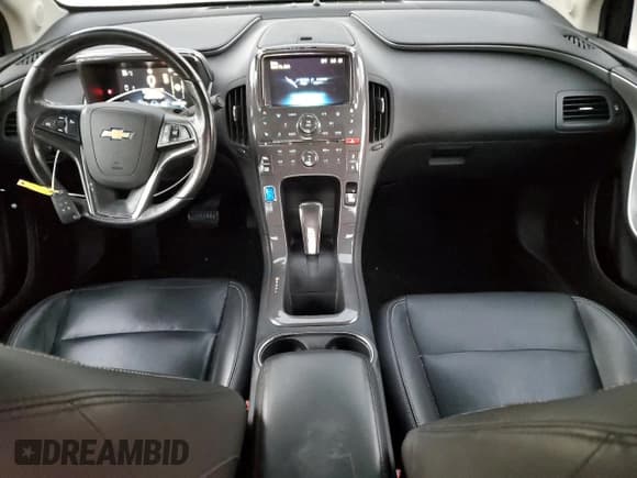 ✅ 2013 Chevrolet Volt • VIN: 1G1RH6E45DU146965 • Lot: 74639884. Wystawiony na Copart z przebiegiem 137 767 mil. Bezpłatny archiwum sprzedaży aukcyjnych z USA i szczegółowy raport historii pojazdu na DreamBid. Zdjęcie 8.