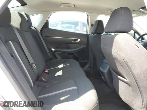 2023 Hyundai Sonata SE z VIN KMHL24JA9PA272214, wystawiony jako Copart lot #68201785 z przebiegiem 57 170 mil mil oraz Szkoda całkowita • Salvage title. Historia ofert i sprzedaży dostępna na DreamBid. Obrazek 10.