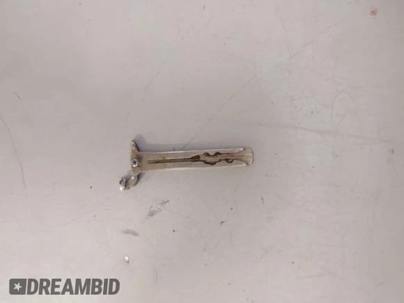 ✅ 1993 Lexus SC • VIN: JT8JZ31C6P0011100 • Lot: 42583758. Wystawiony na IAAI z przebiegiem 169 256 mil. Bezpłatny archiwum sprzedaży aukcyjnych z USA i szczegółowy raport historii pojazdu na DreamBid. Zdjęcie 11.