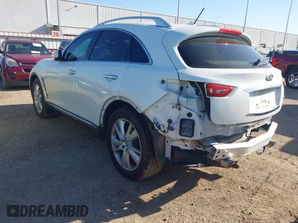 ✅ 2016 Infiniti QX70 • VIN: JN8CS1MU5GM670094 • Лот: 41769838. Опубликован ранее на IAAI с пробегом 87 227 миль. Бесплатный доступ к архиву аукционных продаж из США и подробный отчёт об истории автомобиля на DreamBid. Изображение 3.