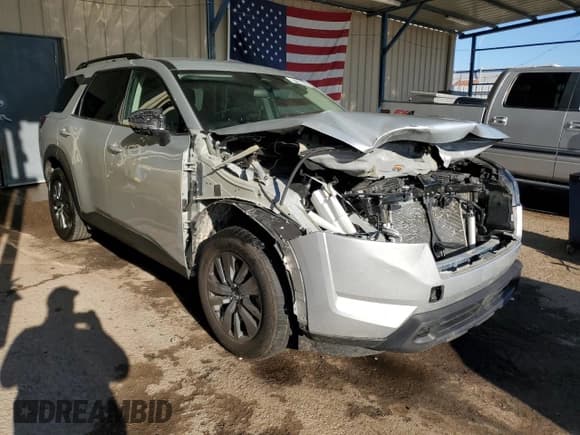 ✅ 2024 Nissan Pathfinder SV • VIN: 5N1DR3BA2RC259451 • Lot: 82160815. Listed on Copart with 68,792 mi. Free auction sales archive from the USA and detailed vehicle history report at DreamBid. Image 4.