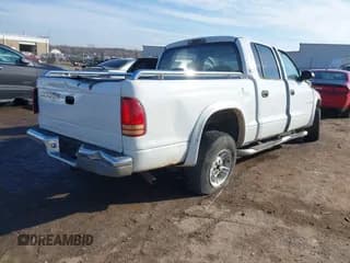 ✅ 2000 Dodge Dakota Sport • VIN: 1B7GL2AN5YS695474 • Lot: 38624575. Wystawiony na IAAI z przebiegiem 94 328 mil. Bezpłatny archiwum sprzedaży aukcyjnych z USA i szczegółowy raport historii pojazdu na DreamBid. Zdjęcie 4.