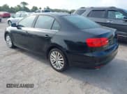 ✅ 2011 Volkswagen Jetta SEL • VIN: 3VWLX7AJ6BM394822 • Лот: 42360987. Опубликован ранее на IAAI с пробегом 173 310 миль. Бесплатный доступ к архиву аукционных продаж из США и подробный отчёт об истории автомобиля на DreamBid. Изображение 3.