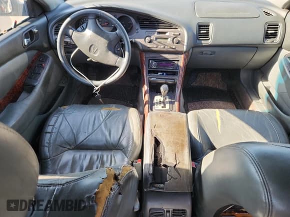 ✅ 2000 Acura TL • VIN: 19UUA5669YA015725 • Lot: 87281445. Listed on Copart with Not provided. Free auction sales archive from the USA and detailed vehicle history report at DreamBid. Image 8.