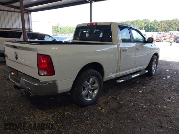 ✅ 2015 Ram 1500 SLT • VIN: 1C6RR6GT0FS754665 • Lot: 42711986. Listed on IAAI with 164,289 mi. Free auction sales archive from the USA and detailed vehicle history report at DreamBid. Image 4.
