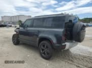 ✅ 2025 Land Rover Defender S • VIN: SALEJ7EX1S2395274 • Лот: 65292105. Опубликован ранее на Copart с пробегом 9 760 миль. Бесплатный доступ к архиву аукционных продаж из США и подробный отчёт об истории автомобиля на DreamBid. Изображение 2.