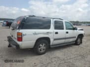 ✅ 2003 Chevrolet Suburban LS • VIN: 3GNEC16ZX3G165098 • Лот: 54701435. Опубликован ранее на Copart с пробегом 243 656 миль. Бесплатный доступ к архиву аукционных продаж из США и подробный отчёт об истории автомобиля на DreamBid. Изображение 3.