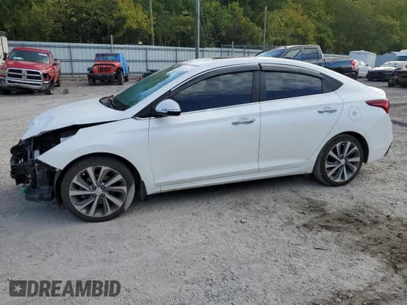 ✅ 2018 Hyundai Accent Limited • VIN: 3KPC34A35JE021794 • Лот: 71097384. Опубликован ранее на Copart с пробегом 96 261 миль. Бесплатный доступ к архиву аукционных продаж из США и подробный отчёт об истории автомобиля на DreamBid. Изображение 1.