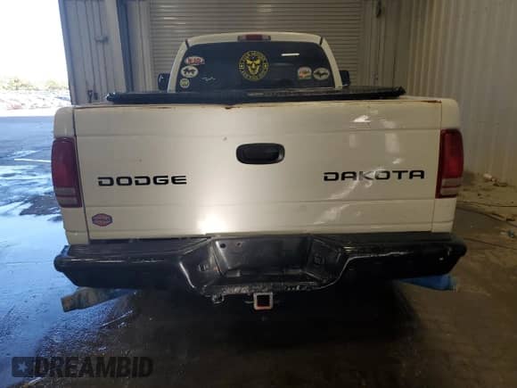 2004 Dodge Dakota Sport с VIN 1D7HG32N34S739646, выставлен на аукционе Copart как лот 74523084 с пробегом 277 000 миль миль и На запчасти • Non repairable. История ставок и продаж доступна на DreamBid. Изображение 6.