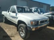 ✅ 1992 Toyota Pickup • VIN: JT4RN13P1N6044990 • Lot: 40597719. Listed on IAAI with 136,054 mi. Free auction sales archive from the USA and detailed vehicle history report at DreamBid. Image 1.