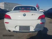 ✅ 2011 BMW Z4 sDrive35is • VIN: WBALM1C59BE393725 • Lot: 42474257. Wystawiony na IAAI z przebiegiem 143 563 mil. Bezpłatny archiwum sprzedaży aukcyjnych z USA i szczegółowy raport historii pojazdu na DreamBid. Zdjęcie 16.