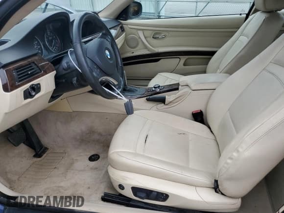 ✅ 2011 BMW 3 Series 328i xDrive • VIN: WBAKF5C50BE395733 • Lot: 66649855. Wystawiony na Copart z przebiegiem 146 755 mil. Bezpłatny archiwum sprzedaży aukcyjnych z USA i szczegółowy raport historii pojazdu na DreamBid. Zdjęcie 7.