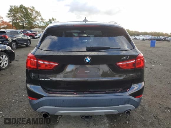 ✅ 2018 BMW X1 xDrive28i • VIN: WBXHT3C35J5L26773 • Lot: 82488055. Listed on Copart with 149,115 mi. Free auction sales archive from the USA and detailed vehicle history report at DreamBid. Image 6.