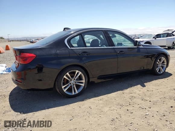 ✅ 2017 BMW 3 Series 328d • VIN: WBA8E5C58HK388830 • Lot: 69060885. Listed on Copart with 125,640 mi. Free auction sales archive from the USA and detailed vehicle history report at DreamBid. Image 3.