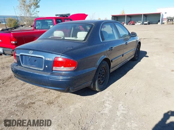 ✅ 2005 Hyundai Sonata GL • VIN: KMHWF25S05A154039 • Лот: 43502247. Опубликован ранее на IAAI с пробегом 166 490 миль. Бесплатный доступ к архиву аукционных продаж из США и подробный отчёт об истории автомобиля на DreamBid. Изображение 4.