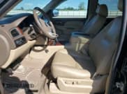 ✅ 2013 Chevrolet Suburban LTZ • VIN: 1GNSCKE01DR378132 • Lot: 71277715. Wystawiony na Copart z przebiegiem 212 395 mil. Bezpłatny archiwum sprzedaży aukcyjnych z USA i szczegółowy raport historii pojazdu na DreamBid. Zdjęcie 7.