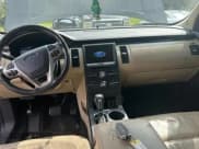 ✅ 2016 Ford Flex SEL • VIN: 2FMGK5C83GBA09724 • Лот: 46314775. Опубликован ранее на Copart с пробегом 188 103 миль. Бесплатный доступ к архиву аукционных продаж из США и подробный отчёт об истории автомобиля на DreamBid. Изображение 9.