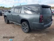 ✅ 2016 Chevrolet Suburban LT • VIN: 1GNSKHKC9GR317622 • Lot: 43579400. Wystawiony na IAAI z przebiegiem 92 808 mil. Bezpłatny archiwum sprzedaży aukcyjnych z USA i szczegółowy raport historii pojazdu na DreamBid. Zdjęcie 3.