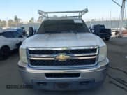 ✅ 2011 Chevrolet Silverado 2500HD • VIN: 1GB2KVCG9BZ313513 • Lot: 42517972. Wystawiony na IAAI z przebiegiem 209 577 mil. Bezpłatny archiwum sprzedaży aukcyjnych z USA i szczegółowy raport historii pojazdu na DreamBid. Zdjęcie 6.