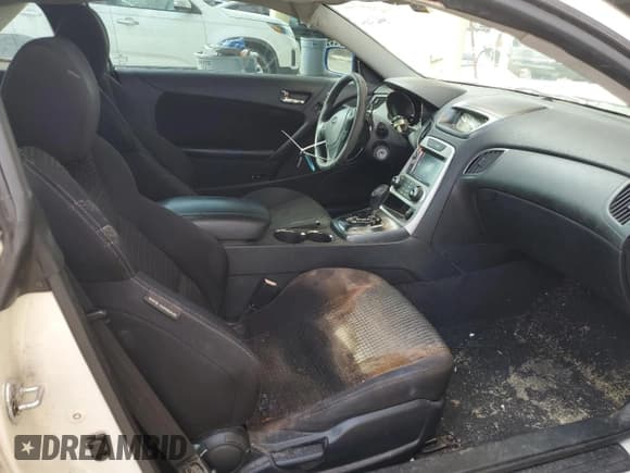 ✅ 2012 Hyundai Genesis Coupe 2.0T • VIN: KMHHT6KD9CU067265 • Lot: 78896364. Wystawiony na Copart z przebiegiem 91 879 mil. Bezpłatny archiwum sprzedaży aukcyjnych z USA i szczegółowy raport historii pojazdu na DreamBid. Zdjęcie 10.