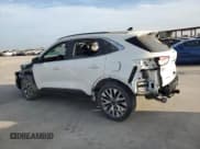 ✅ 2022 Ford Escape Titanium • VIN: 1FMCU9J91NUB93886 • Lot: 82764154. Wystawiony na Copart z przebiegiem Nie podano. Bezpłatny archiwum sprzedaży aukcyjnych z USA i szczegółowy raport historii pojazdu na DreamBid. Zdjęcie 2.