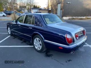 ✅ 2008 Bentley Arnage • VIN: SCBLC47J48CX12700 • Lot: 79812954. Wystawiony na Copart z przebiegiem 72 001 mil. Bezpłatny archiwum sprzedaży aukcyjnych z USA i szczegółowy raport historii pojazdu na DreamBid. Zdjęcie 3.