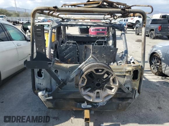 ✅ 2008 Jeep Wrangler Unlimited Rubicon • VIN: 1J4GA69158L572602 • Lot: 69811605. Wystawiony na Copart z przebiegiem Nie podano. Bezpłatny archiwum sprzedaży aukcyjnych z USA i szczegółowy raport historii pojazdu na DreamBid. Zdjęcie 6.