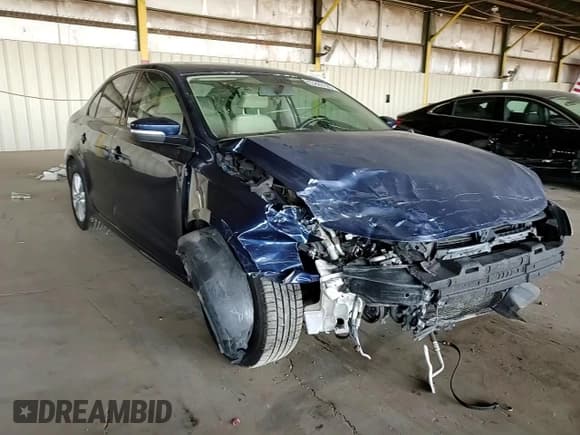 ✅ 2011 Volkswagen Jetta SE • VIN: 3VWDX7AJXBM337284 • Lot: 63803105. Listed on Copart with 171,546 mi. Free auction sales archive from the USA and detailed vehicle history report at DreamBid. Image 13.