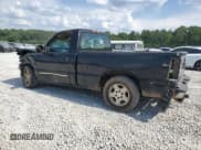 ✅ 2005 Chevrolet Silverado 1500 Work Truck • VIN: 1GCEC14V15Z195196 • Lot: 63242455. Listed on Copart with 260,121 mi. Free auction sales archive from the USA and detailed vehicle history report at DreamBid. Image 2.
