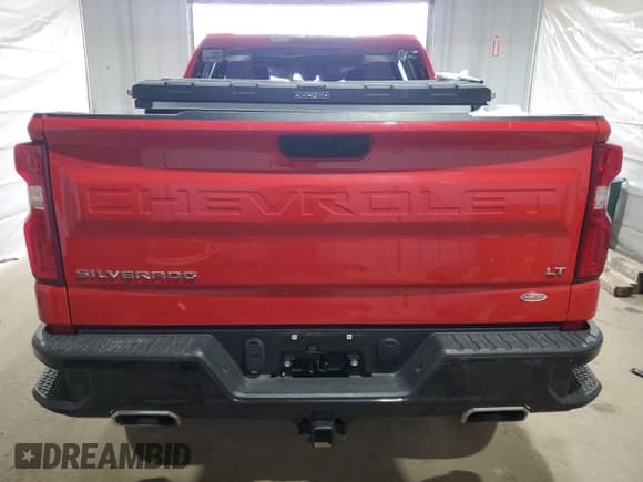 ✅ 2022 Chevrolet Silverado 1500 LT Trail Boss • VIN: 1GCPYFED0NZ235751 • Lot: 64846365. Wystawiony na Copart z przebiegiem 61 366 mil. Bezpłatny archiwum sprzedaży aukcyjnych z USA i szczegółowy raport historii pojazdu na DreamBid. Zdjęcie 6.