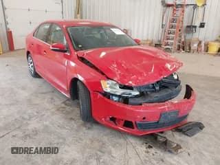 ✅ 2013 Volkswagen Jetta SE • VIN: 3VWDP7AJ8DM293840 • Lot: 42527891. Wystawiony na IAAI z przebiegiem 102 231 mil. Bezpłatny archiwum sprzedaży aukcyjnych z USA i szczegółowy raport historii pojazdu na DreamBid. Zdjęcie 1.