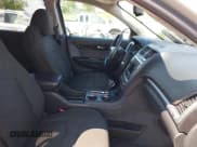 ✅ 2013 GMC Acadia SLE • VIN: 1GKKVPKD8DJ202771 • Lot: 42371432. Listed on IAAI with 124,110 mi. Free auction sales archive from the USA and detailed vehicle history report at DreamBid. Image 5.