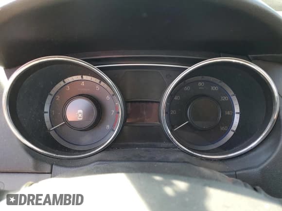 ✅ 2013 Hyundai Sonata GLS • VIN: 5NPEB4AC6DH748647 • Лот: 70769005. Опубликован ранее на Copart с пробегом Не указан. Бесплатный доступ к архиву аукционных продаж из США и подробный отчёт об истории автомобиля на DreamBid. Изображение 9.