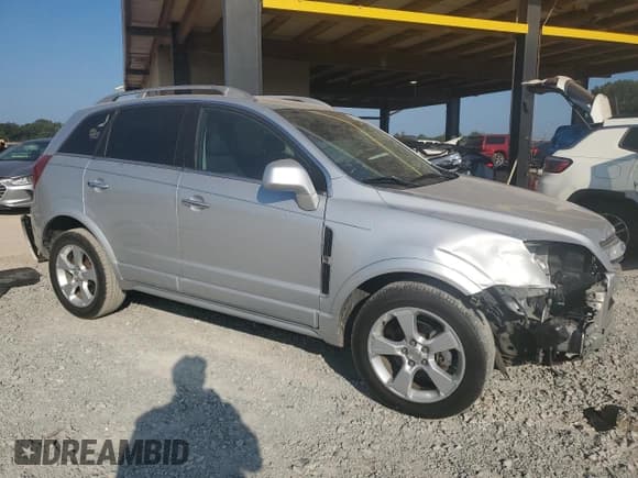 ✅ 2014 Chevrolet Captiva Sport LT • VIN: 3GNAL3EK5ES577556 • Lot: 68945294. Wystawiony na Copart z przebiegiem 143 490 mil. Bezpłatny archiwum sprzedaży aukcyjnych z USA i szczegółowy raport historii pojazdu na DreamBid. Zdjęcie 4.