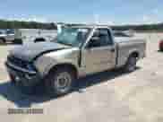 2002 Chevrolet S-10 LS with VIN 1GCCS145628201280, listed as a Copart auction lot 66637275 with 195,172 mi miles and Salvage title. Bid and sale history available at DreamBid. Image 1.
