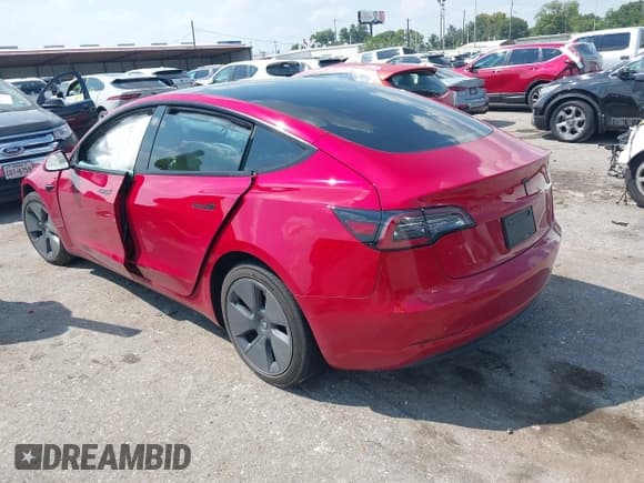✅ 2022 Tesla Model 3 • VIN: 5YJ3E1EA3NF111219 • Lot: 43209918. Wystawiony na IAAI z przebiegiem 59 286 mil. Bezpłatny archiwum sprzedaży aukcyjnych z USA i szczegółowy raport historii pojazdu na DreamBid. Zdjęcie 3.