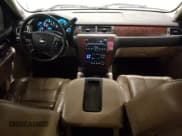 ✅ 2008 Chevrolet Silverado 1500 LTZ • VIN: 2GCEK133281198477 • Lot: 76260394. Listed on Copart with 303,777 mi. Free auction sales archive from the USA and detailed vehicle history report at DreamBid. Image 8.