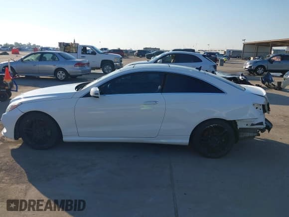 ✅ 2016 Mercedes-Benz E 400 • VIN: WDDKJ6HB9GF335642 • Лот: 43351981. Опубликован ранее на IAAI с пробегом 88 526 миль. Бесплатный доступ к архиву аукционных продаж из США и подробный отчёт об истории автомобиля на DreamBid. Изображение 15.