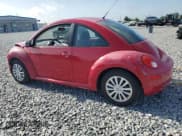 ✅ 2010 Volkswagen Beetle • VIN: 3VWPW3AG8AM017389 • Lot: 55821415. Wystawiony na Copart z przebiegiem 117 861 mil. Bezpłatny archiwum sprzedaży aukcyjnych z USA i szczegółowy raport historii pojazdu na DreamBid. Zdjęcie 2.